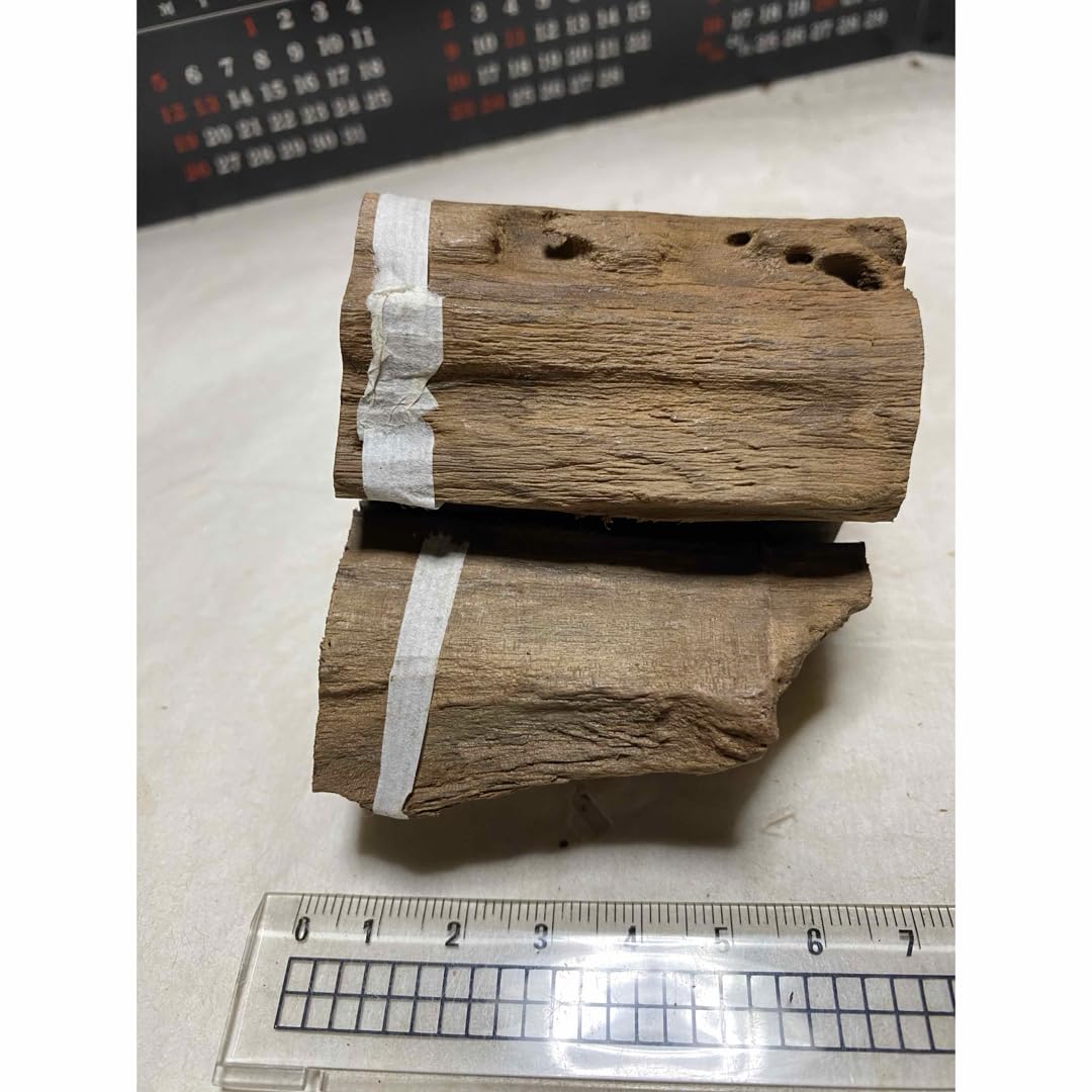 Amazon.co.jp: 天然香木「黄熟香 沈香」原木137g 茶道具 六國五味沈香