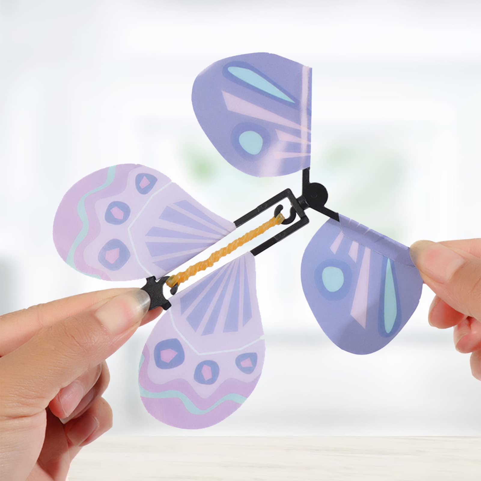 フライングバタフライ　flying butterfly 100個　外遊び Amazon | FIDEMM フライングバタフライ | カラフルな蝶の小道具