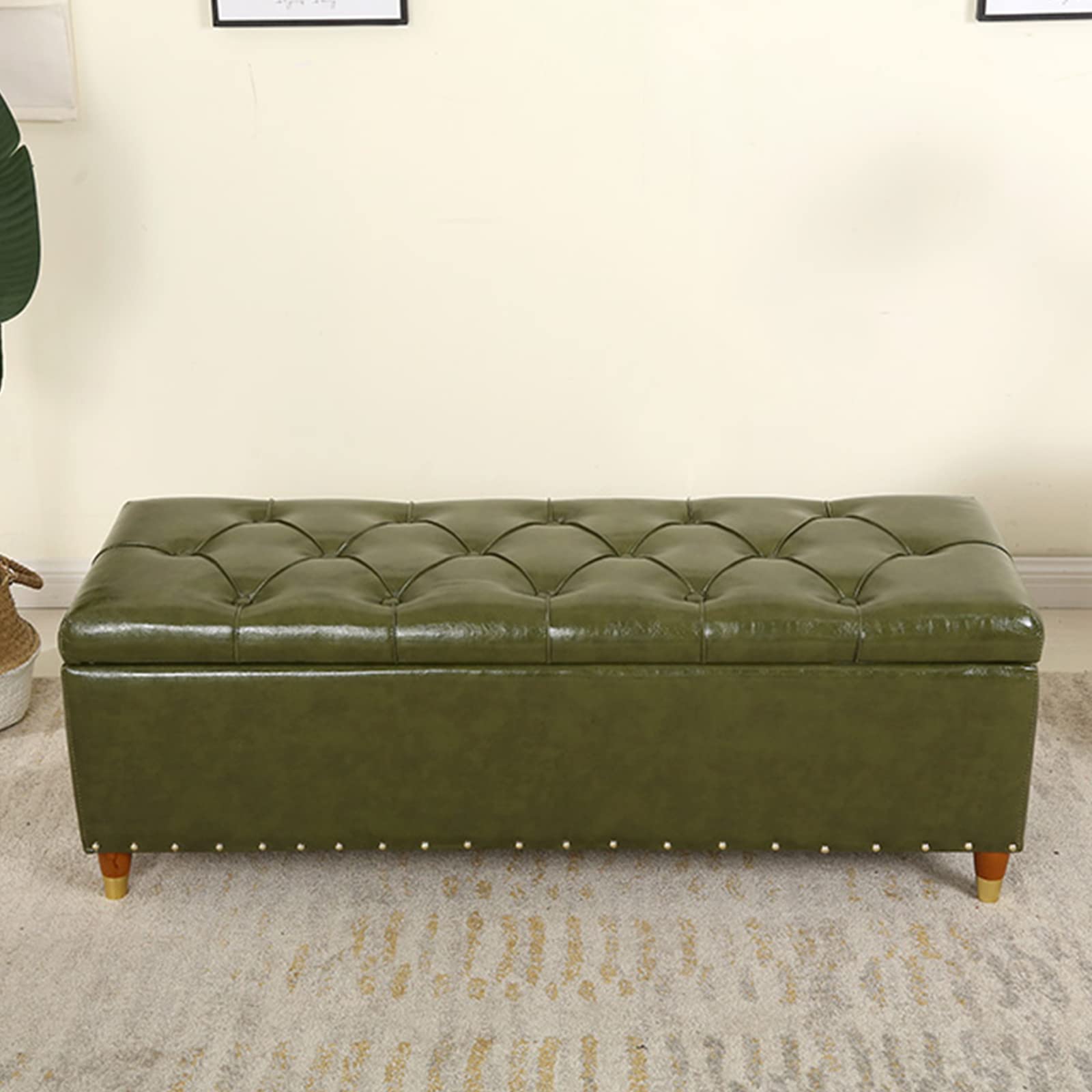 Bout de lit coffre confortable et tabouret à langer gain de place en cuir capitonné