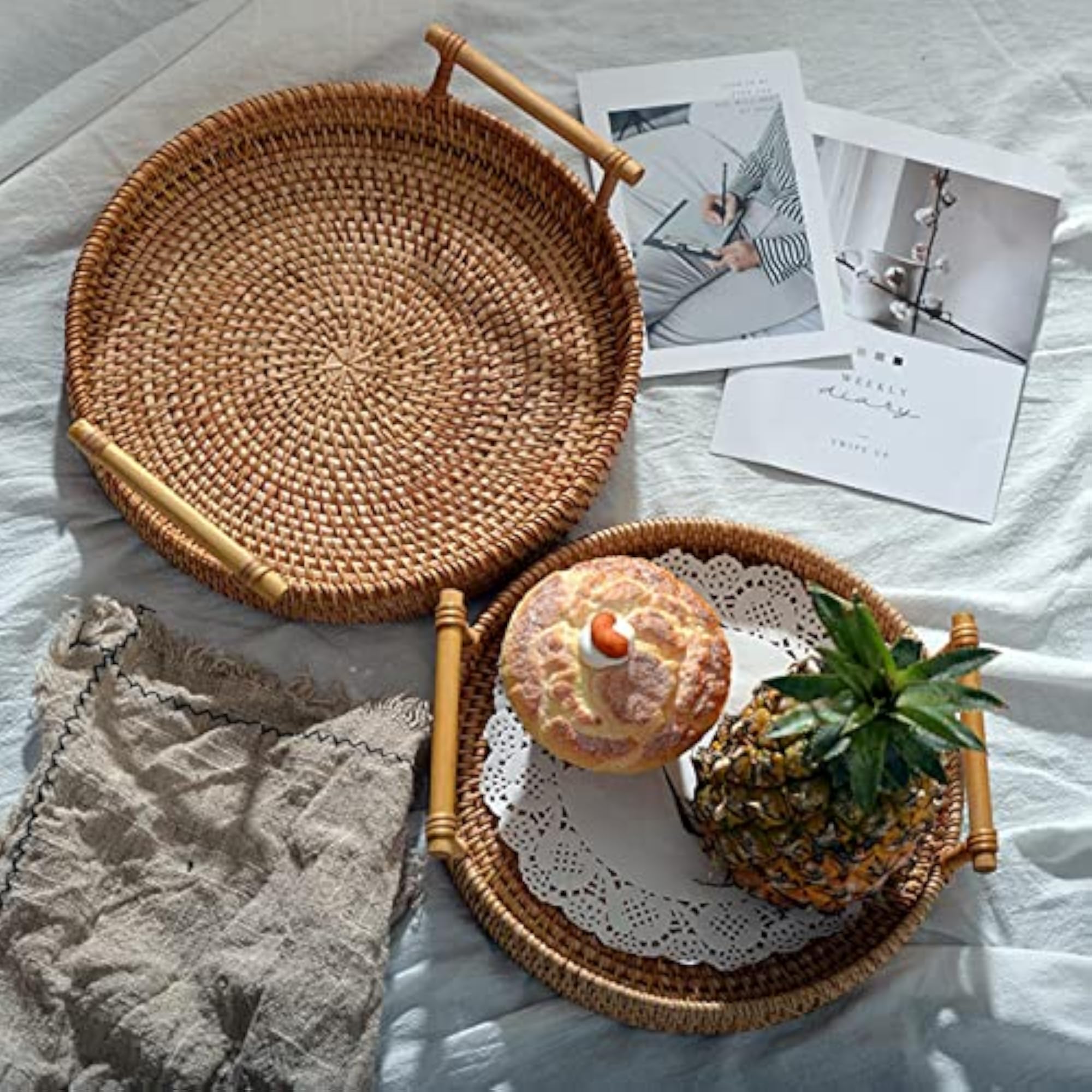Handwoven Wicker Bread Basket, Decorative Storage Tray
