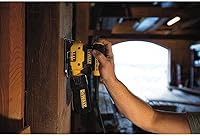 Vista 7 de DEWALT DWE6411K Kit de lijadora con agarre de palma de 1/4 hojas (renovado)