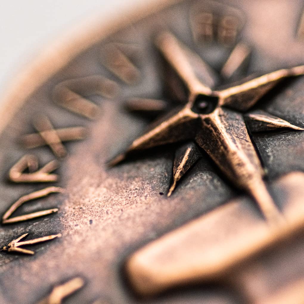 Amazon.co.jp: Axe of Thrain カッパー コイン | Middle-Earth™ ギフト : ホビー