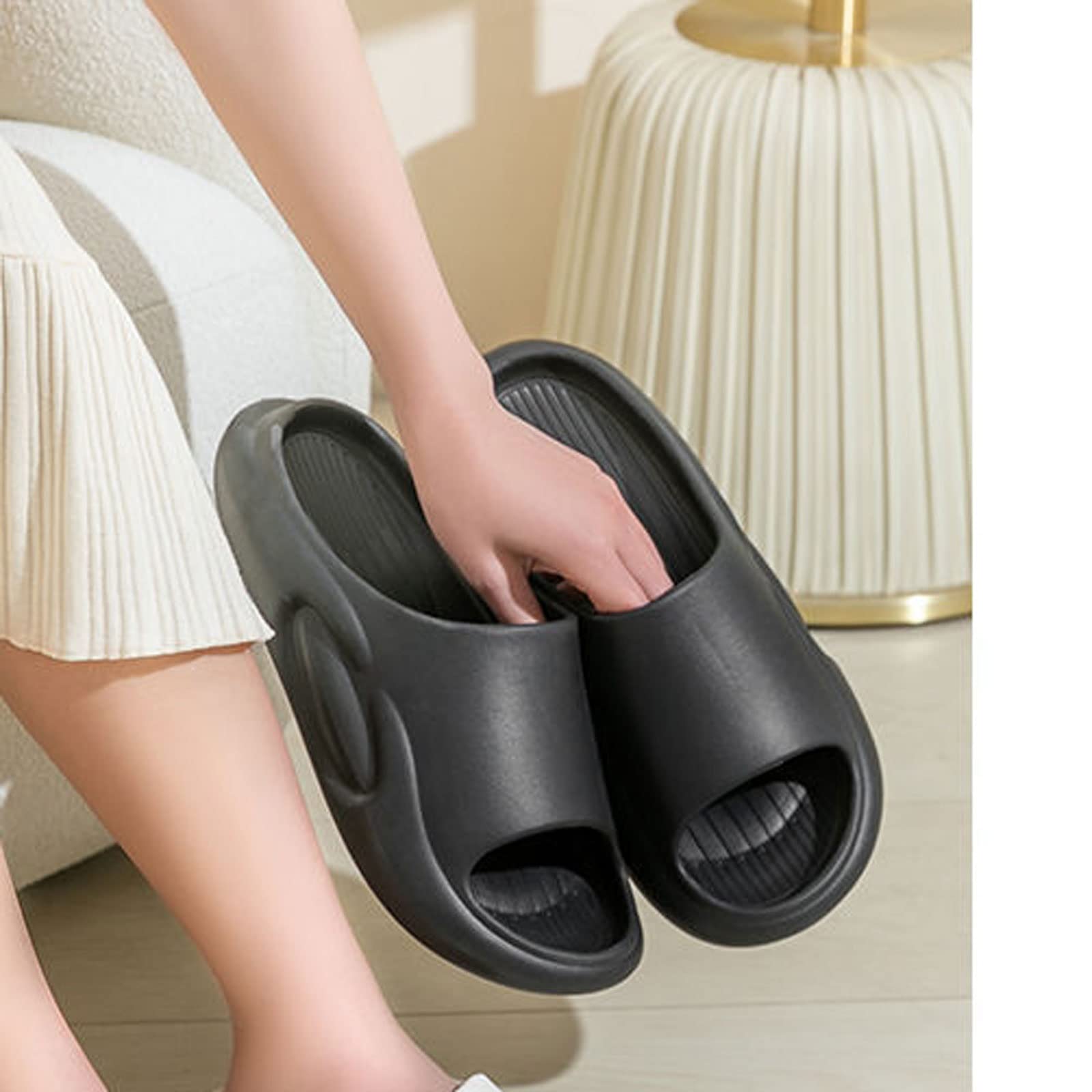 YHQZNLXQ Zapatillas para Mujer Zapatillas para Hombres y Mujeres Casa de Verano Baño Antideslizante al Aire Libre Pareja de baño Fondo Grueso Sandalias para Hombres en casa Verano simple40-41