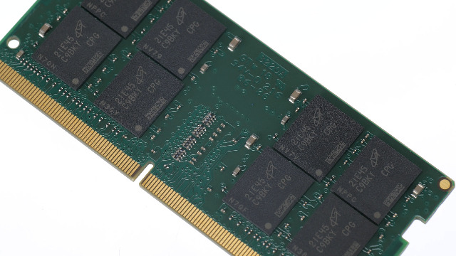 Crucial RAM CT2K32G4SFD8266 64 GB zestaw (2 x 32 GB) DDR4