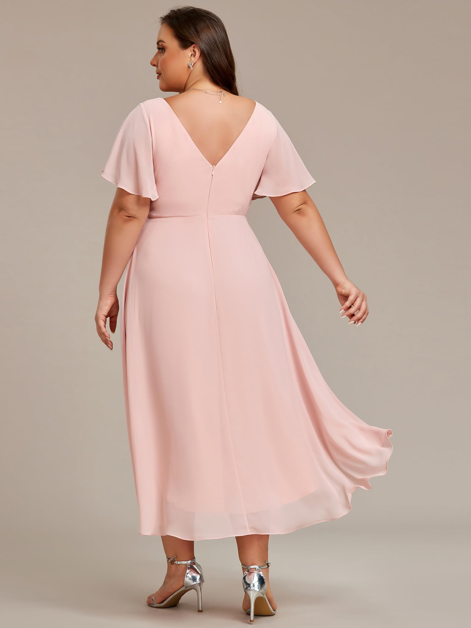 Ever-Pretty Vestido acampanado de gasa con cuello en V, manga corta, largo hasta la rodilla, talla grande, vestidos de invitada de boda para mujeres con curvas 01923-DA