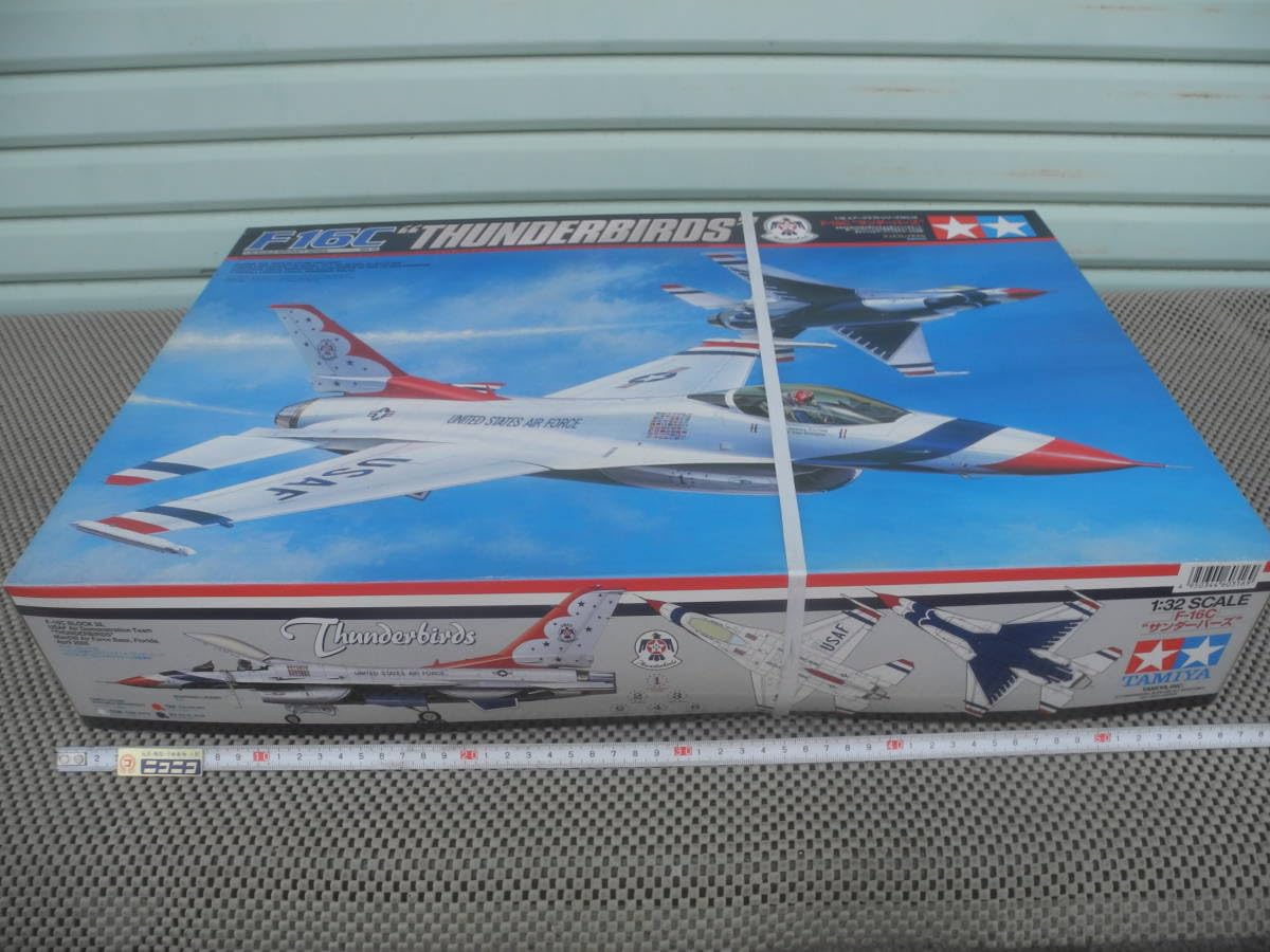 phantom【新品】タミヤ 1/48 F-16C サンダーバーズ アメリカが飛んでいる！！ タミヤのプラモが教えてくれる