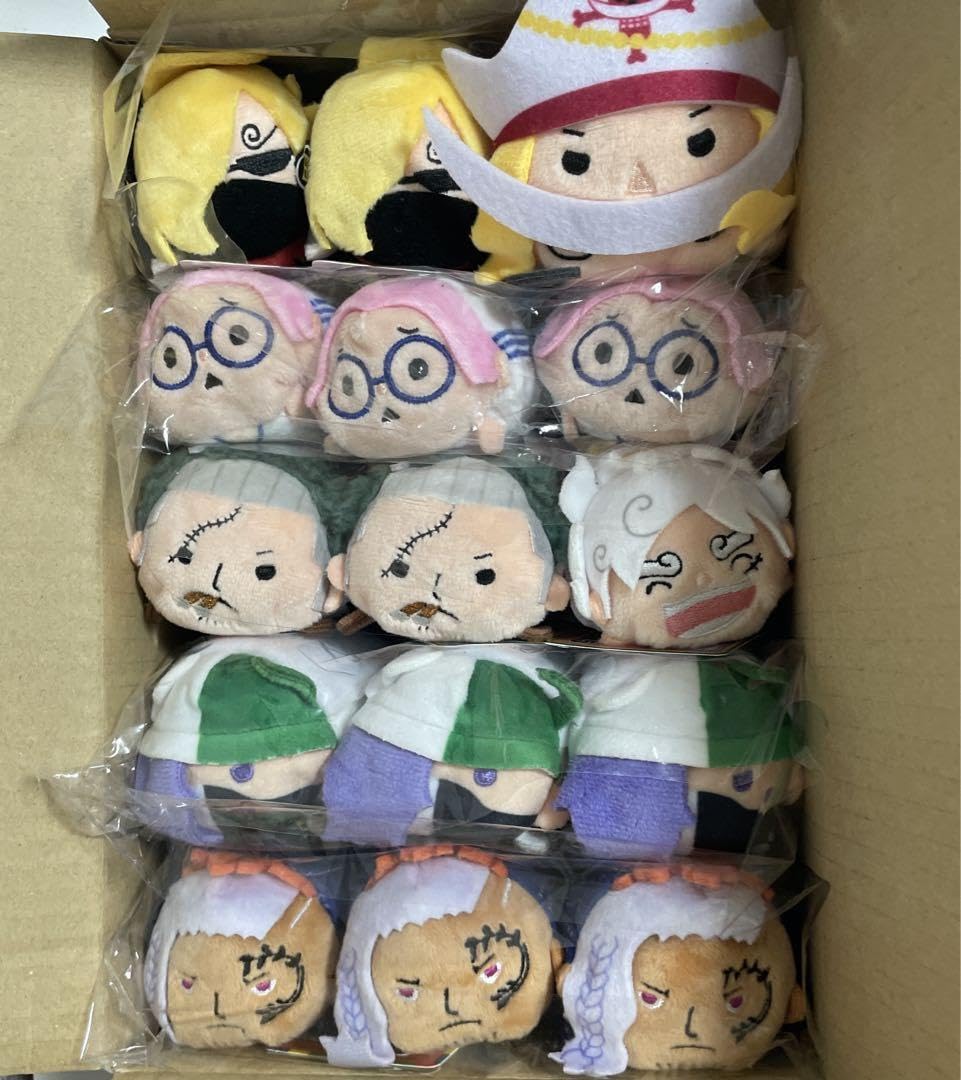 ワンピース タグ付き　ムギムギおてだま 24点まとめ売り Amazon.co.jp: ワン ピ ムギムギおてだま タグ付 セット : おもちゃ