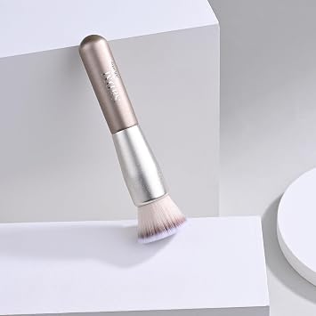 Kabuki Makeup Brush for Powder, Cream, Liquid Foundation, Sunscreen, Blush Blending & Bronzer - Professional Full Face Make Up Brush - Vegan & Cruelty Free