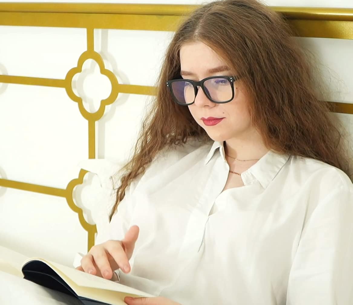 Tech Deals 🔥 5-Pack Blue Light Blocking Reading Glasses, Computer Readers For Women and Men Lightweight with Spring Hinges