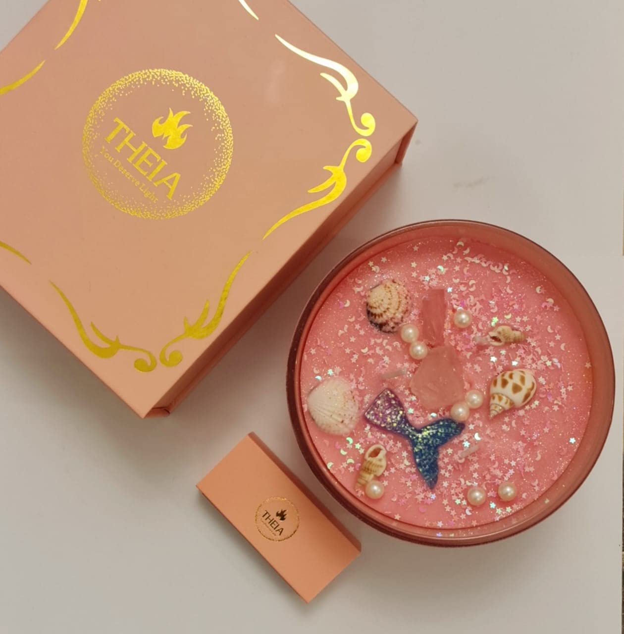 Theia Talia Healing Crystal Candle Rose & Dark Amber/600 Grams – 90 Burning Hours, 3-Wick, Aromatherapy Candles Gift for Women, Soy Wax Candles with Spiritual Zodiac Stones – Specialty Candles