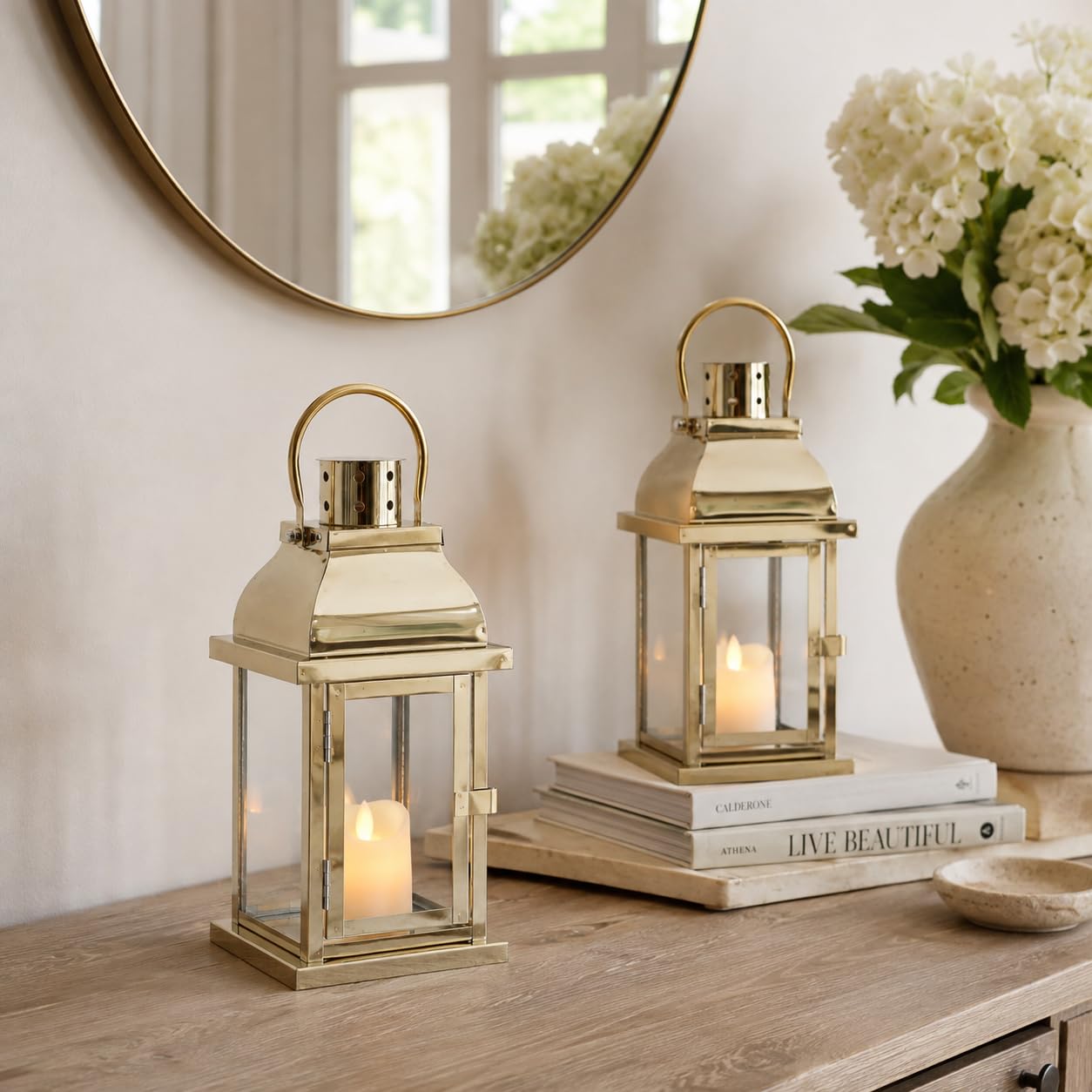 TRIROCKS Windlicht Laterne 2er Set Gold, 25 cm Kerzenlaterne aus Metall & Glas, Deko Laternen für Tisch, Balkon, Terrasse, Hochzeit, Wohnzimmer, Innen & geschützten Außenbereich, ohne Kerzen