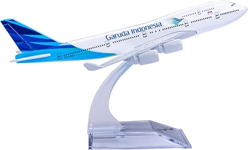 Miniatura 1 de Modelo Plane Modelo a escala 1400 Modelo de avión Indonesian Airlines B747 Modelo Aviones Diecast Aviones Modelo de avión de metal para regalo (verde
