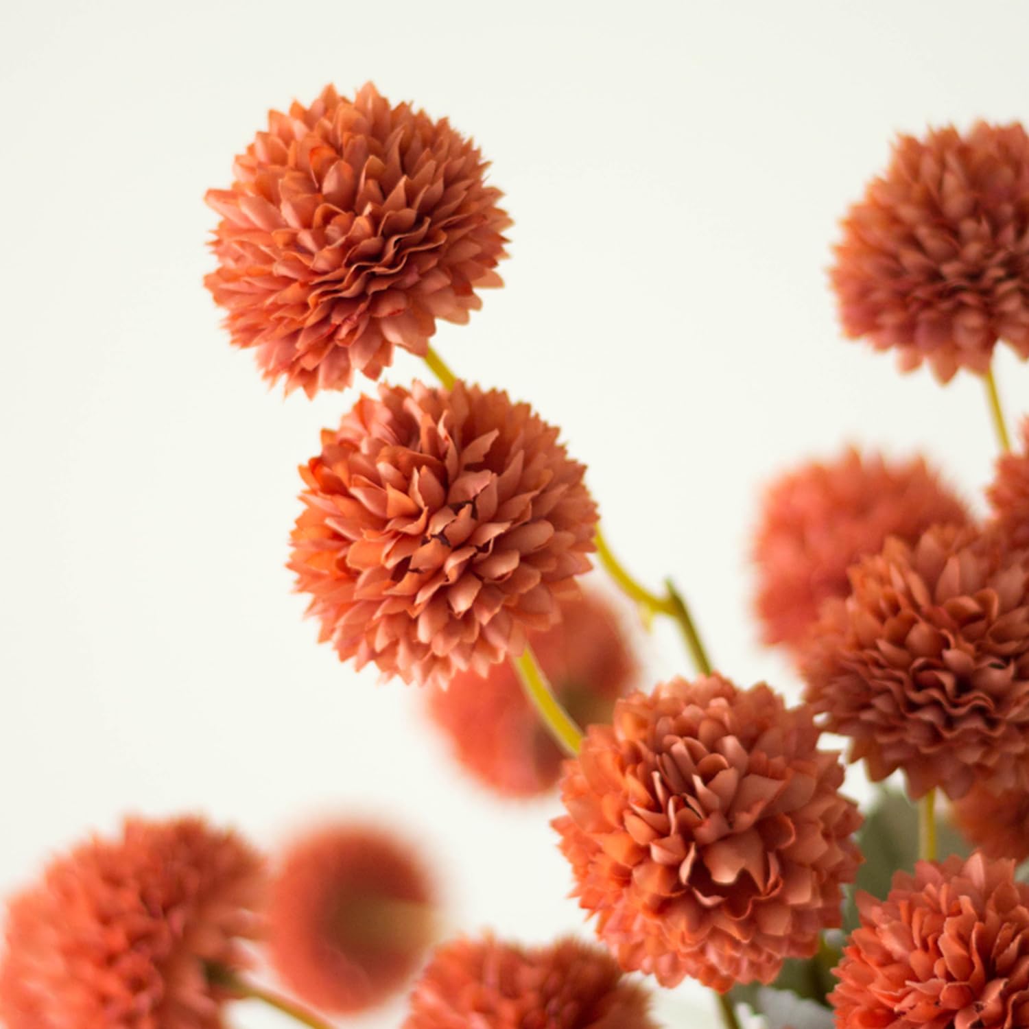 Fiori di rose artificiali di seta bianca Decorazione autunnale per la casa di nozze Bouquet di grandi dimensioni di alta qualità Disposizione di fiori finti di lusso Bulk-White