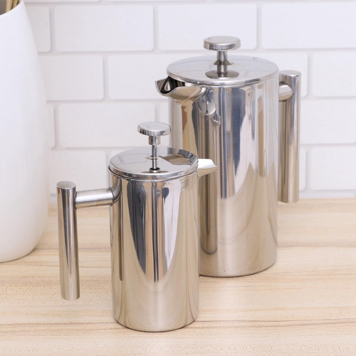 Doppelwandiger Edelstahlbecher 800ml mit Wärmespeicherung und Solidem Design für Outdoor Camping und Reise als Moderner Thermo Kaffeebecher und Teebereiter
