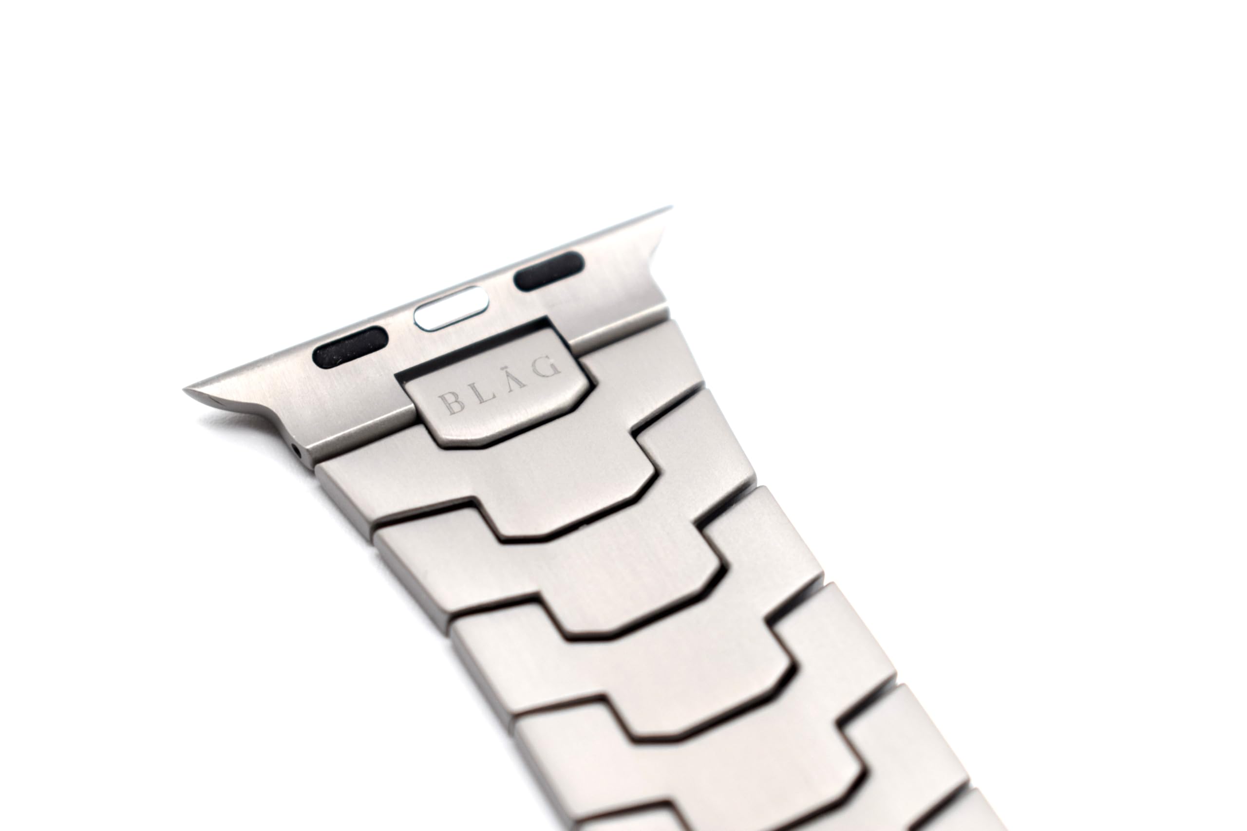 Titanarmband für Apple Watch 42/44/45/46/49 mm – Gebürstetes Premium Gliederarmband mit sicherer Faltschließe – Für Ultra & Series