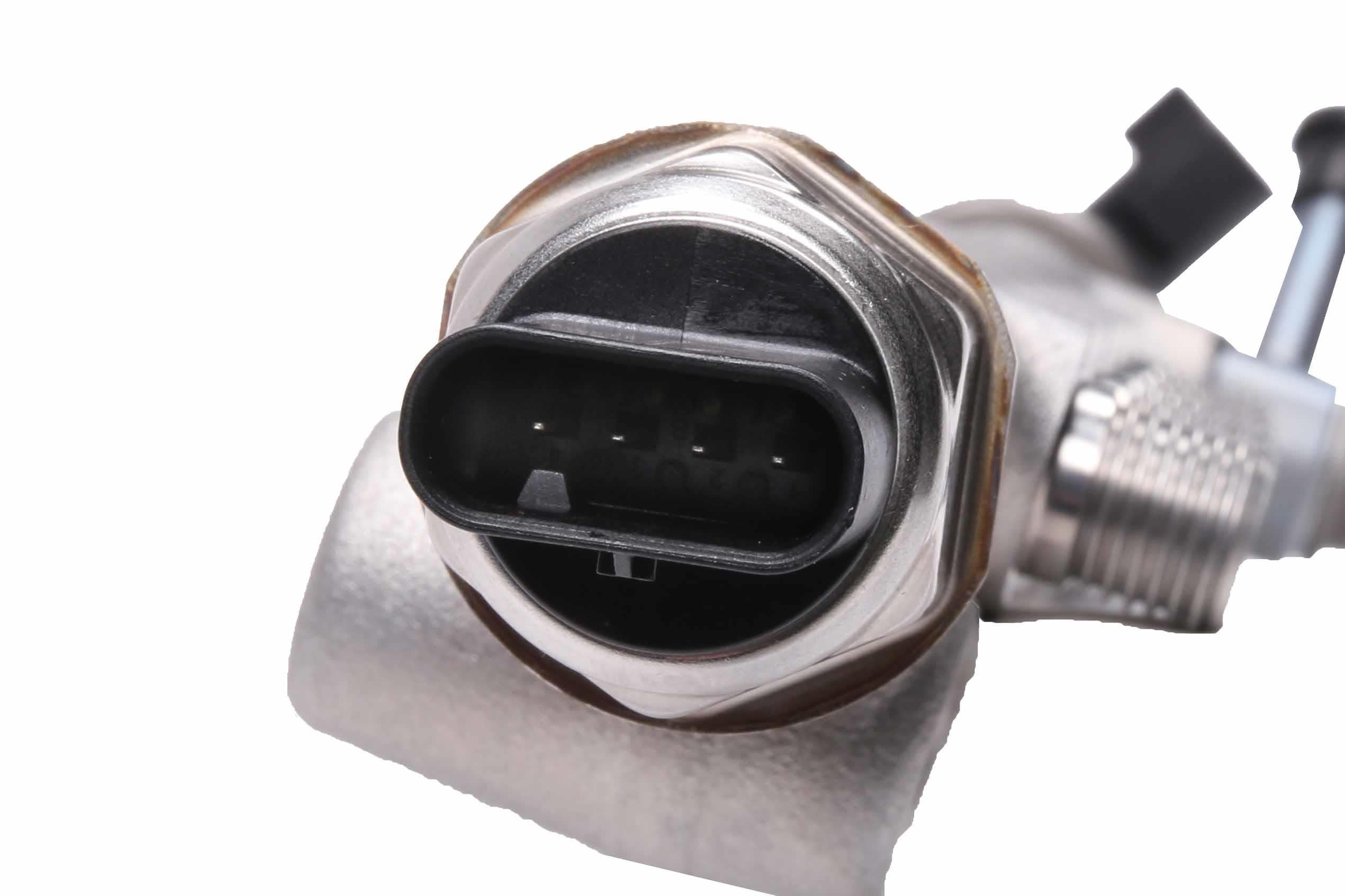 Amazon.com: GM Genuine Parts 55496910 Multiport Fuel Injection  