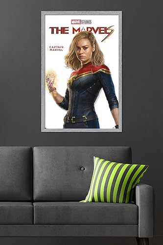 Miniatura 21 de Trends International Marvel The Marvels - Póster de pared de la serie Captain Marvel Feature Series, 22.37 x 34.00 pulgadas, versión enmarcada