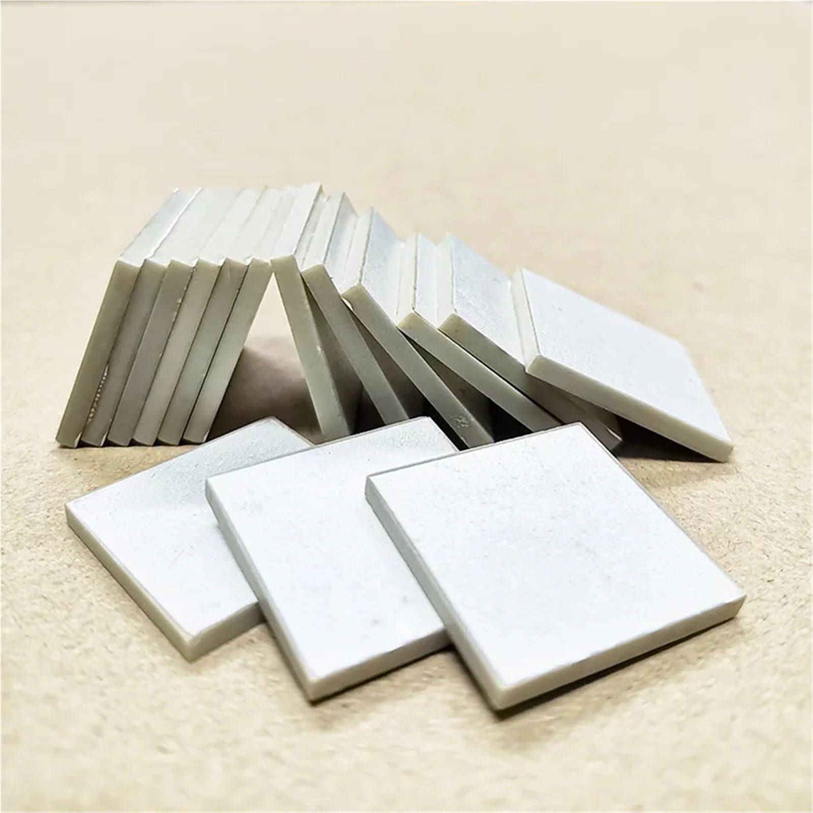 Kwadratowy piezoelektryczny ceramiczny prostokątny piezoelektryczny MHZ