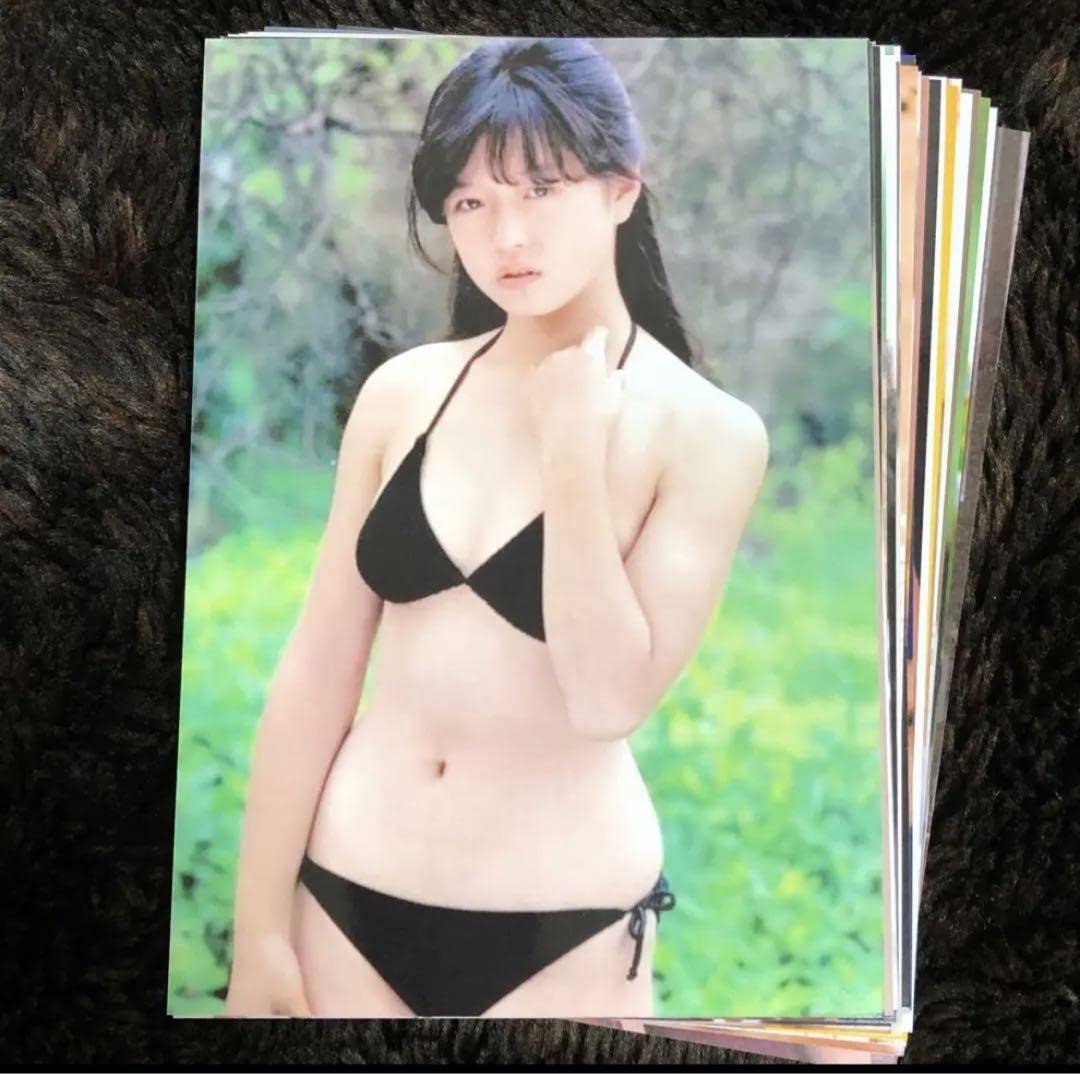 Amazon.co.jp: 中森明菜 写真 100枚セットL判 グラビア : おもちゃ