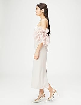✨️タグ付き美品✨️ LILY BROWN ボリュームチュールスリーブドレス LILY BROWN（リリーブラウン）の「ボリュームチュールスリーブ