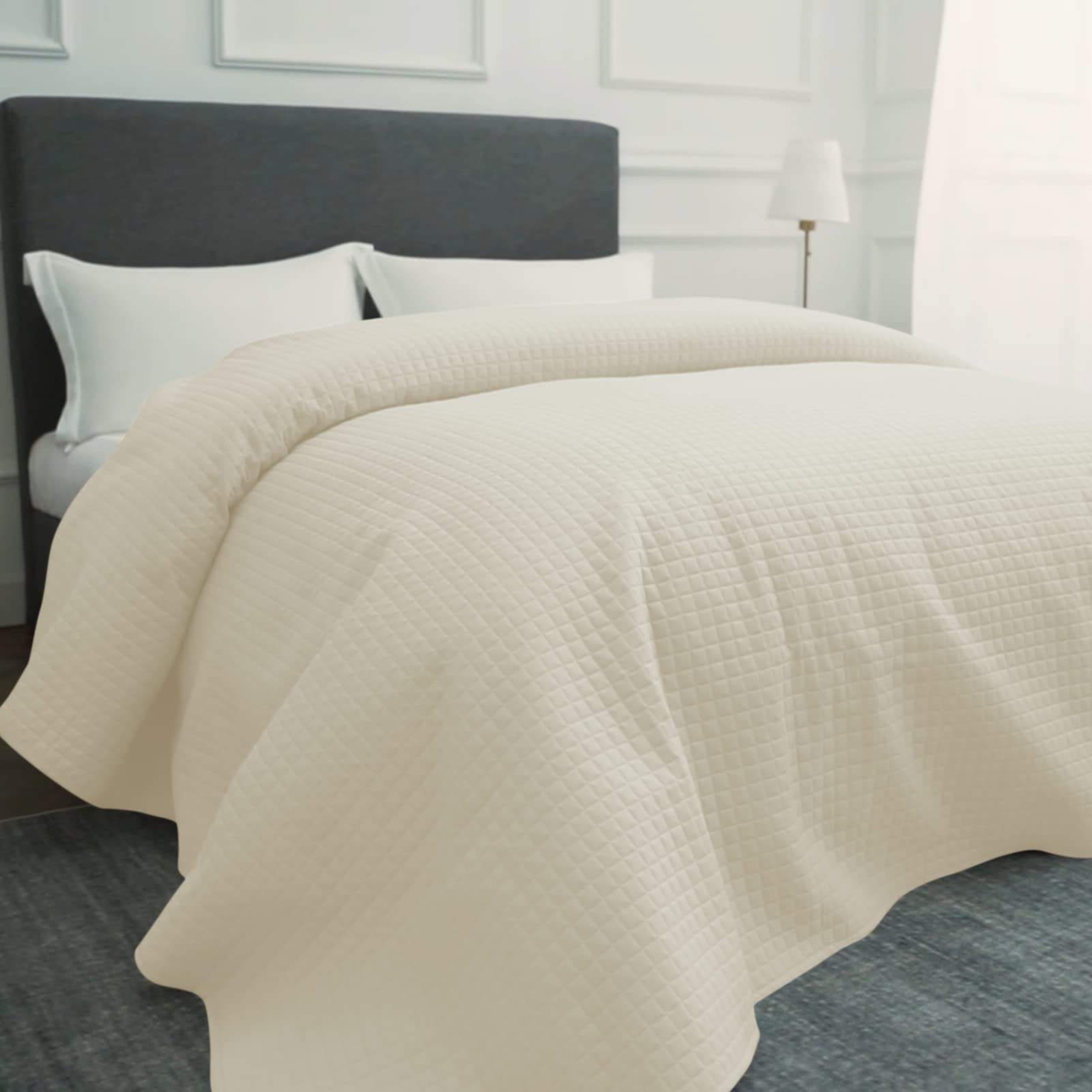 HollyHOME Luxury Checkered Super Soft Solid Single Pinsonic Quilted Bed Quilt Bedspread Bed Cover 102"x96", Ivory, King