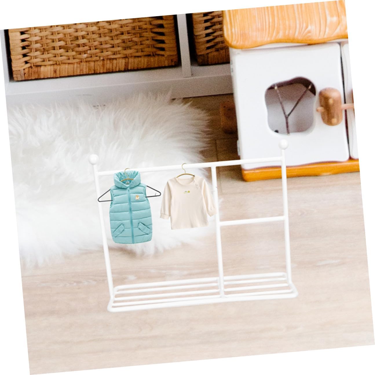 Mini Metal Doll Garment Rack Clothes Hanger 25x21cm White Small Doll Clothes Storage Display for Dollhouse Furniture Accessories