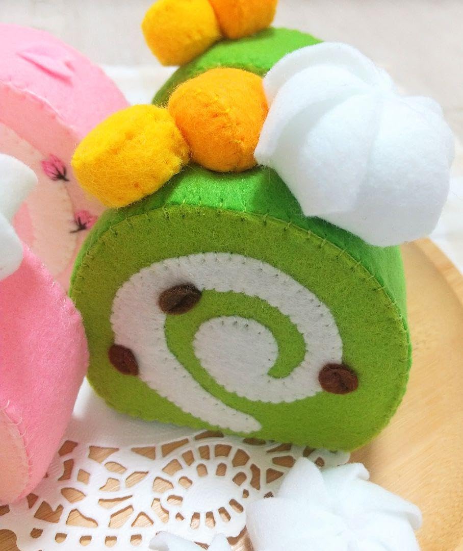 ✿ErikoT様用✿羊毛フェルト✿小さなぶたさん✿抹茶のロールケーキ どうぶつの森】ジュンくん作ってみた【抹茶ロールケーキ