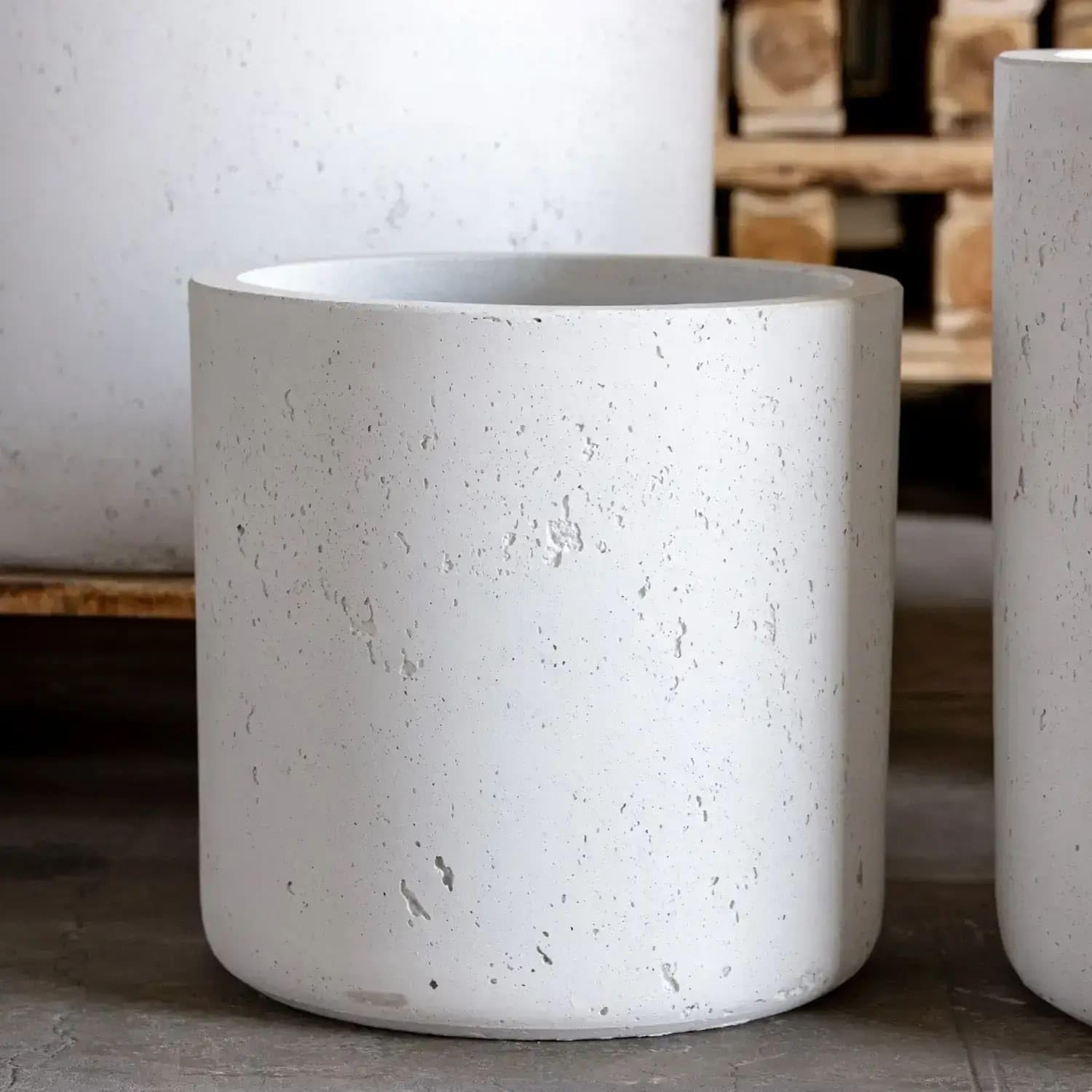 Jobu Concrete Plant Pot 20cm White Light Grey