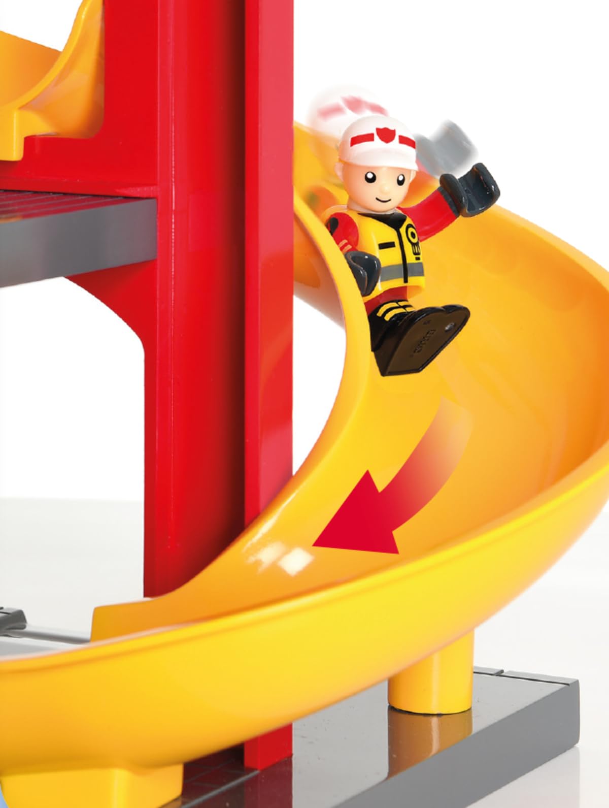 BRIO World - Caserma dei Pompieri, Accessorio Pista Trenino, Set Costruzioni in Legno, Compatibile con Tutti i Prodotti BRIO, Giocattolo per Bambini 3+ Anni