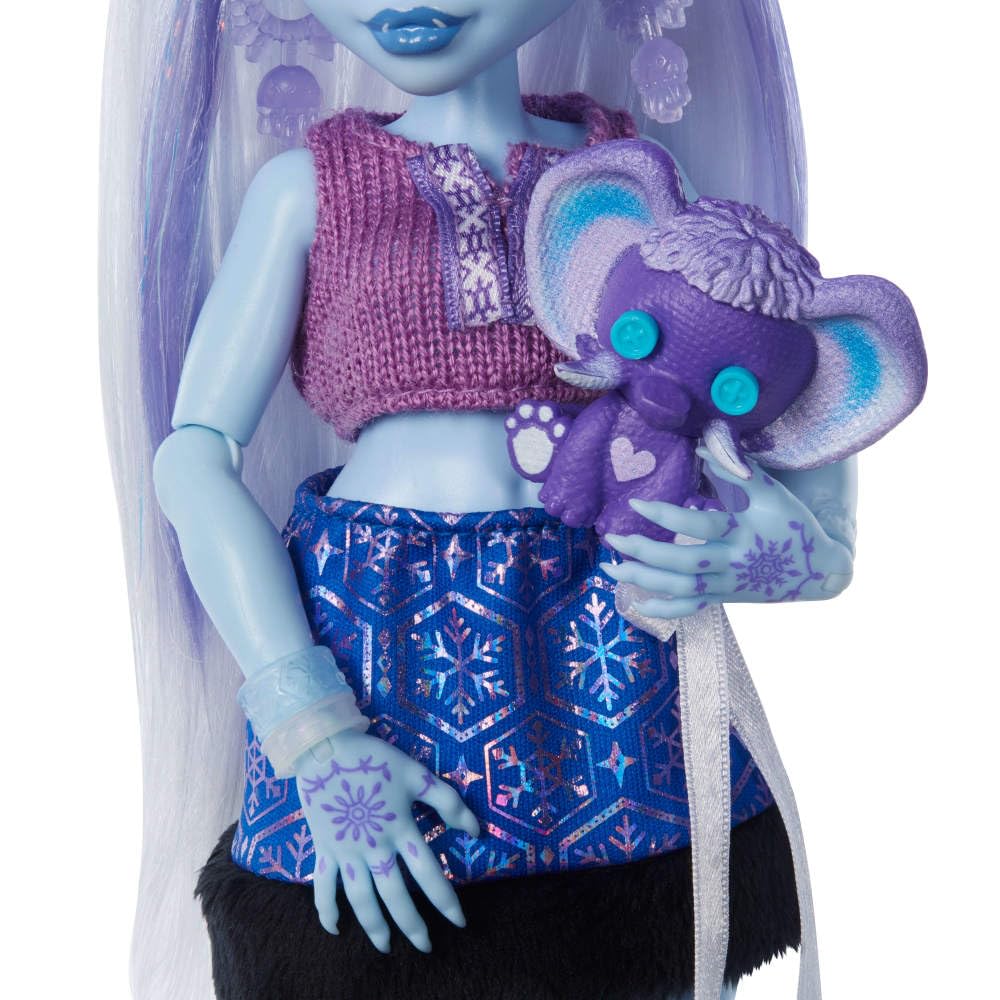 Monster High Self-Scare Secrets Abbey Bominable Muñeca | Set de accesorios con 13 sorpresas realistas: henna, pintura y manualidades de crochet, JHK44