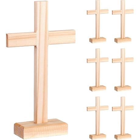 Adornos de mesa con cruces de madera para ocasiones especiales