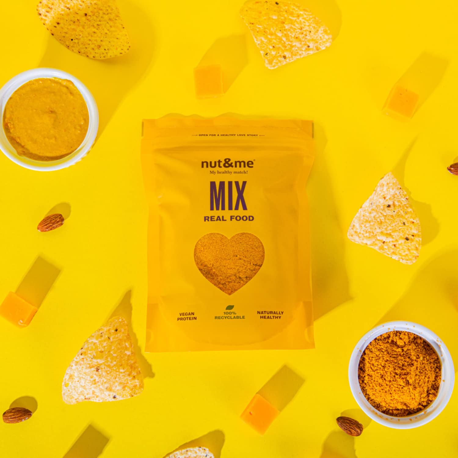 Fromage vegan cheddar 1 kg nut&me | Saveur de fromage cheddar | Keto | Sans lactose, sans gluten | Riche en protéines | Low carb | Végétalien | Pack 5 x 200 gr