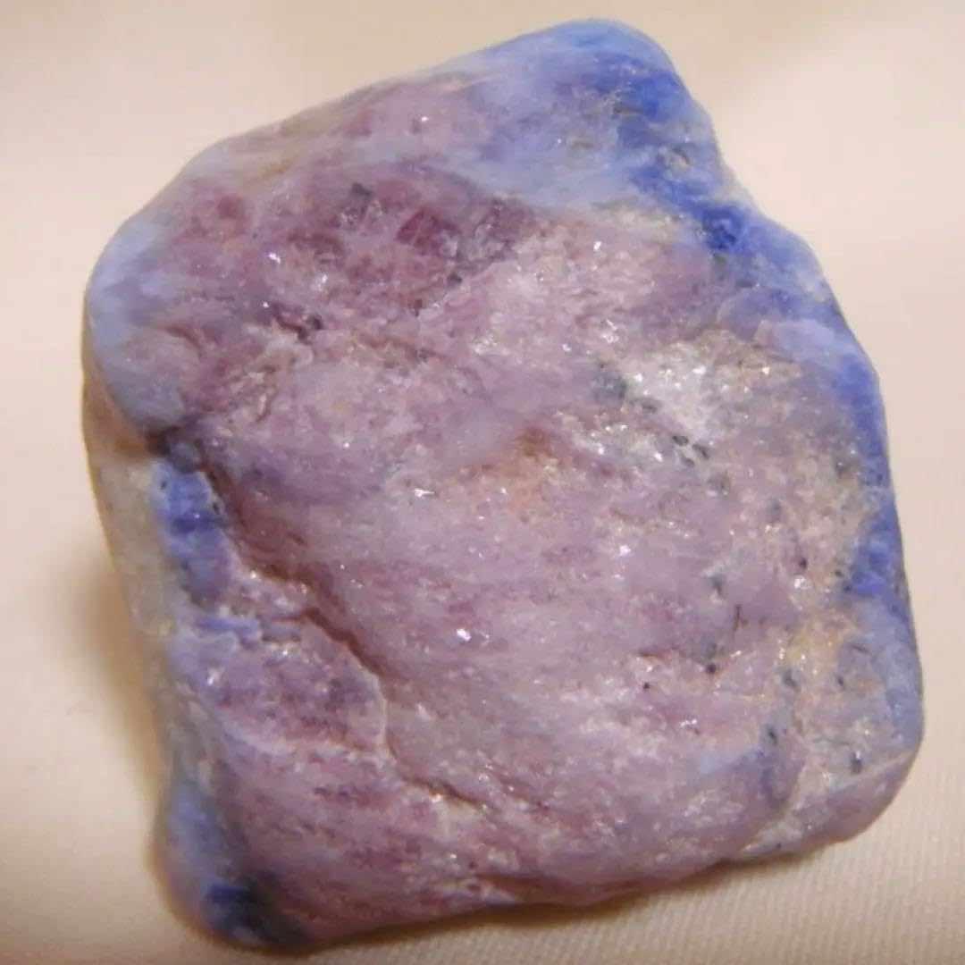 サファイア 246g コランダム 鑑賞石 原石 翡翠 自然石 誕生石 鉱物 水石 Amazon.co.jp: 糸魚川 翡翠 ヒスイ コランダム サファイア