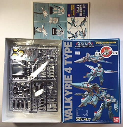 Amazon.com: Bandai 1/144 VALKYREE VF-1J SP COATING VER : Arts
