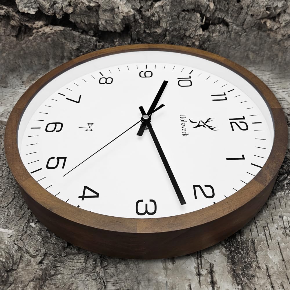 Holzwerk Felsberg Natur Funkwanduhr Funk Wanduhr Holz-Uhr Vintage Funkuhr nahezu lautloses Uhrwerk Schleichende Sekunde Buche Braun Weiß aus handgefertigtem Massivholz Natur Holz 30 cm