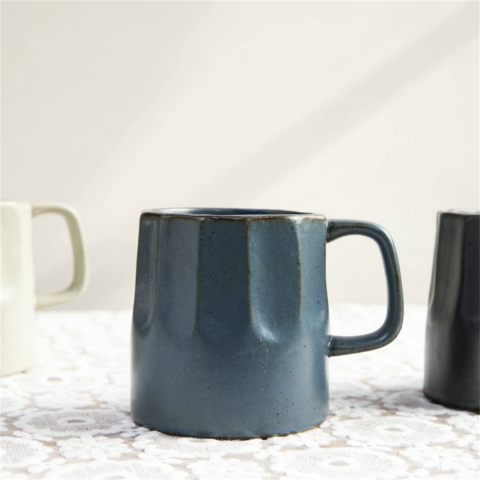 17 Oz kubki do kawy kubek do soku z uchwytem, ​​porcelanowe kubki do cappuccino, latte, gorącego kakao lub gorącej herbaty, nowoczesny, niepowtarzalny styl kubek do kawy dla mężczyzn, kobiety prezent