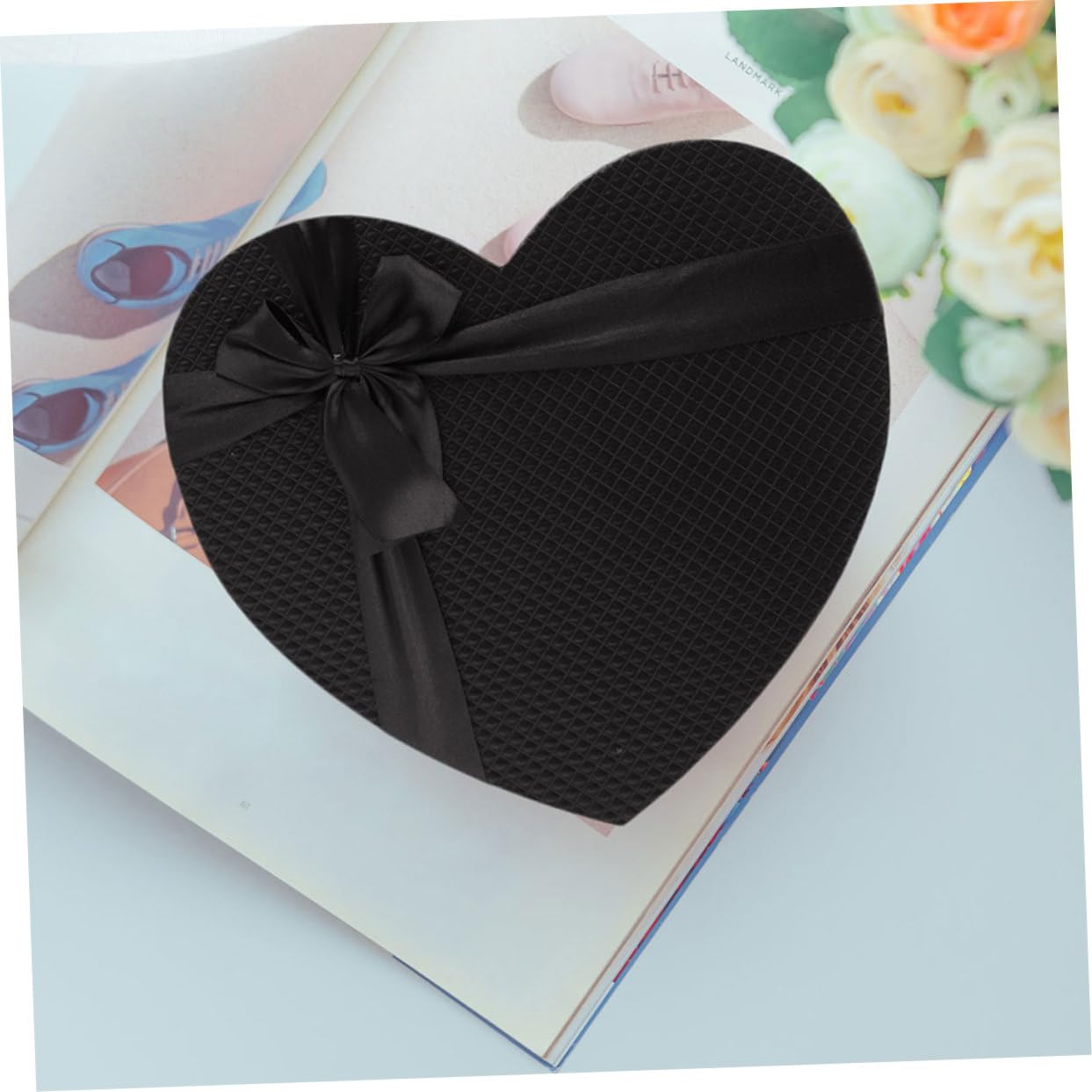 Alipis 2stücke Herzform Geschenkverpackung Für Valentinstag Schwarze Pappschachtel Präsentation Von Süßigkeiten Blumen Und Kleinen Geschenken Für Besondere Anlässe