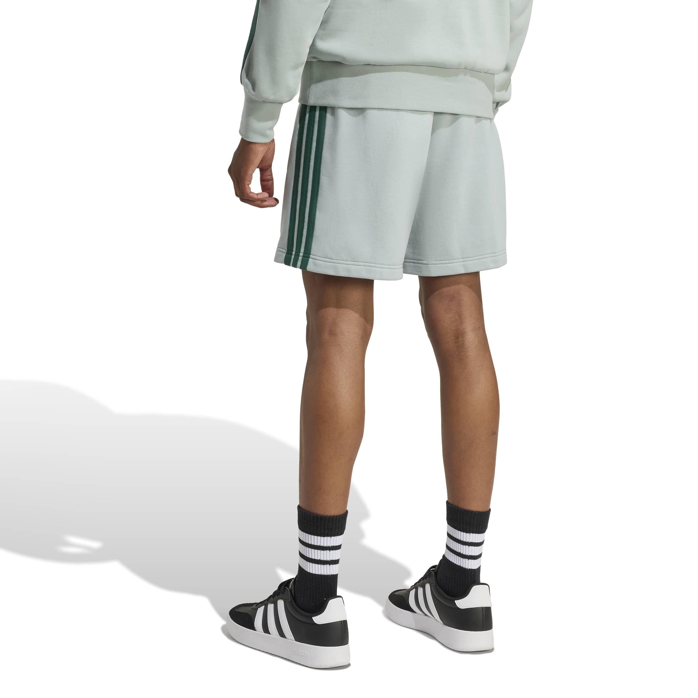 adidas Homme Essential Three Stripes French Terry Short, Wonder Sage/Collegiate Green, L