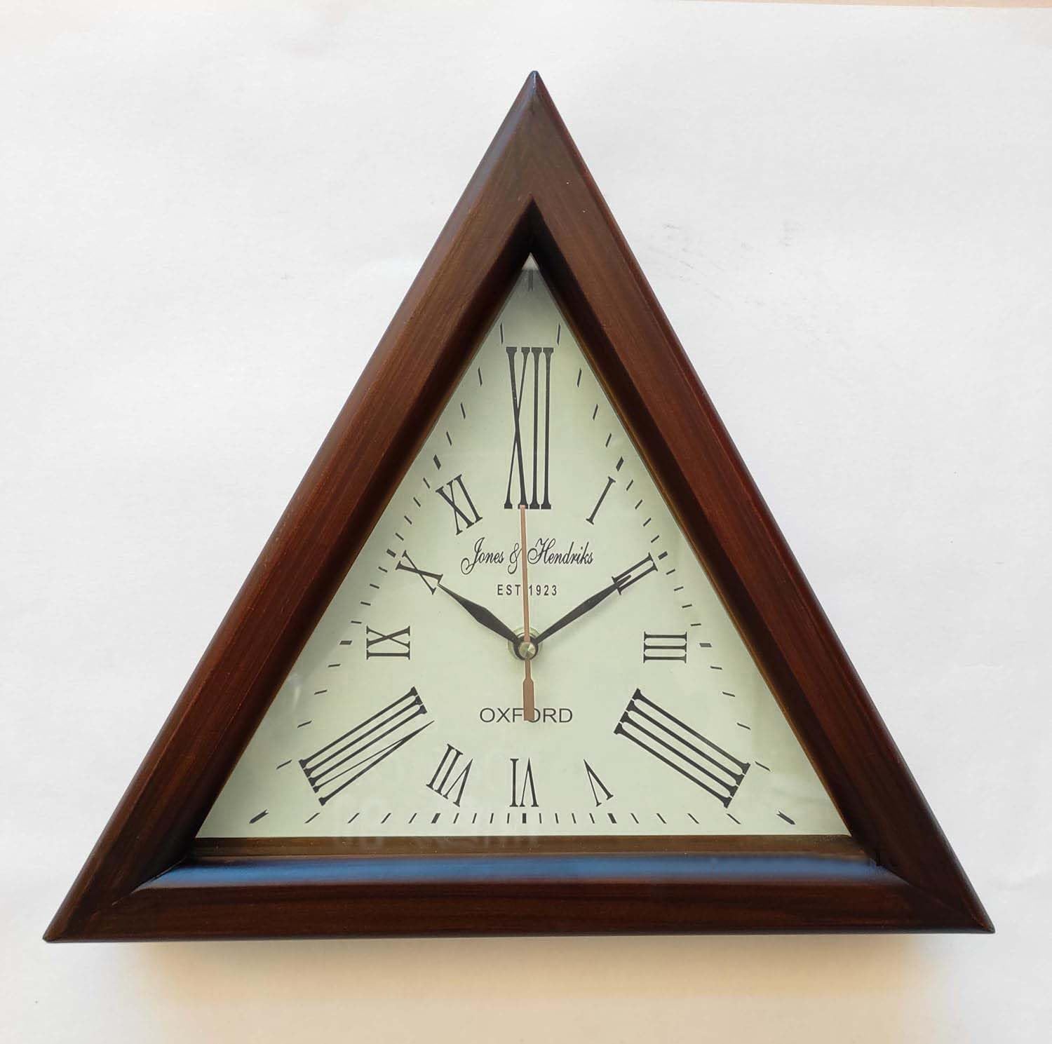 pih handmade wooden triangle designer digital wall clock antique look style with deep glass roman number for home, hall, office, farmhouse decoration (12 inch, white brown)