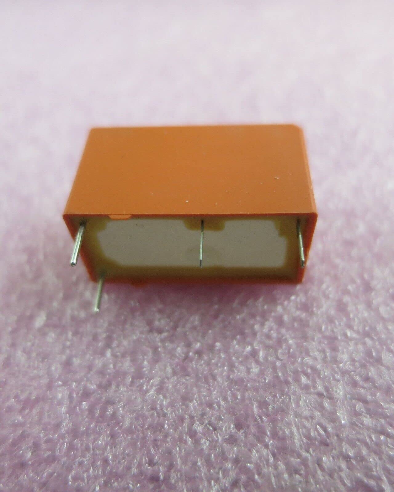 (1 PC) 0-1393218-3/1393218-3 TE ** US Stock ** Compatible with Quick Shipping ***