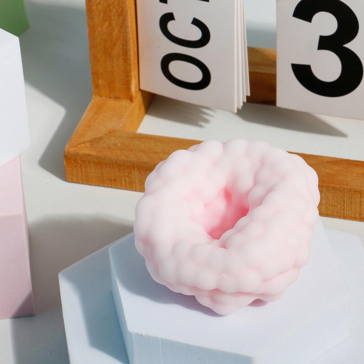 Soft Crunchy Stress Ball with Texture Bumps, Crunchy Squishys, Sensory Stress Relief Toy for Adults, Slow Rising Sensory Squeeze Balls, for Daily Use Offices Desk and Birthday Gifts (Blue)