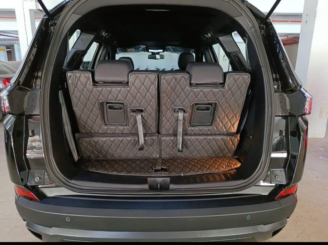 CAPDELL 7D Premium Car Boot/Trunk Mat Compatible with Tata Safari7seater||Luxury Leatherite Boot Mat||Set of 3pcs||Waterproof and Washable||Colour:-Black with Black