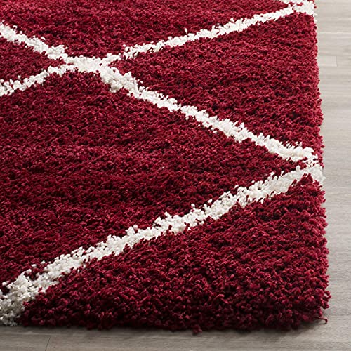Image of Super Ultra Modern Soft Shaggy Handcrafted Anti-Skid Silk Touch Carpet, Size 5x5 Square Feet, Color REDD & Ivory 1