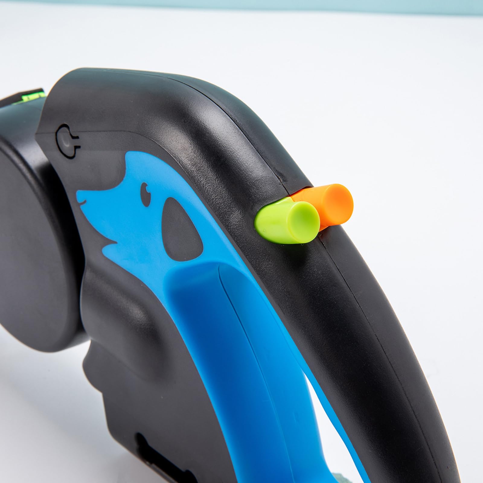 Correa para perro para entrenamiento de obediencia, mango doble de 10 pies de largo con luz LED y dispensador de bolsas para excrementos para control sin enredos