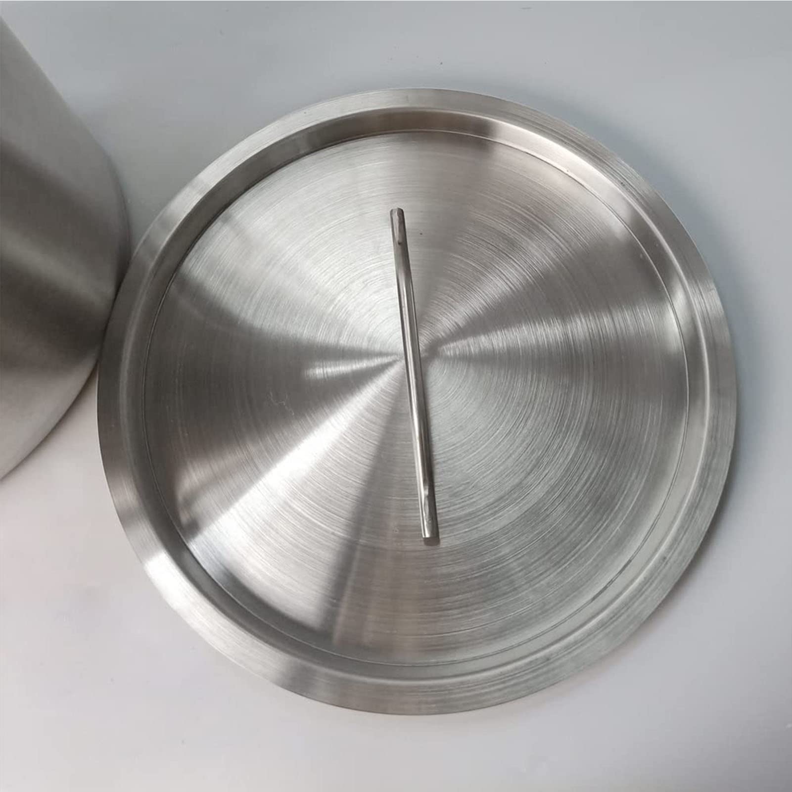 Grande Marmite en Acier Inoxydable avec Couvercle - Marmite Ronde De Grande Capacité pour Braiser La Viande, Idéale pour Les Plaques De Cuisson À Induction Et À Gaz - Essentiel De，32X32cm