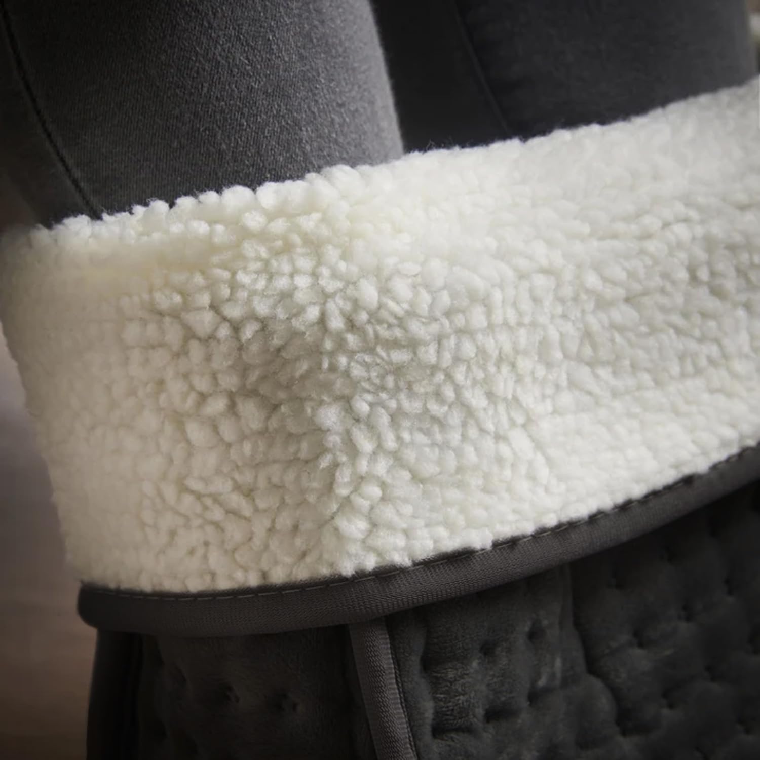 Wintem Scaldapiedi Elettrico 100W - 3 Temperature Regolabili, Timer 90 Minuti & Telecomando - Scalda Piedi Casa con Rivestimento Lavabile in Fleece e Lana, Comfort Rapido per Piedi Freddi