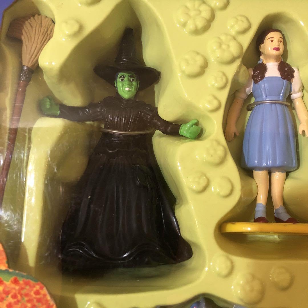 Amazon.co.jp: オズの魔法使い フィギュア ドロシー アメリカ雑貨 トト