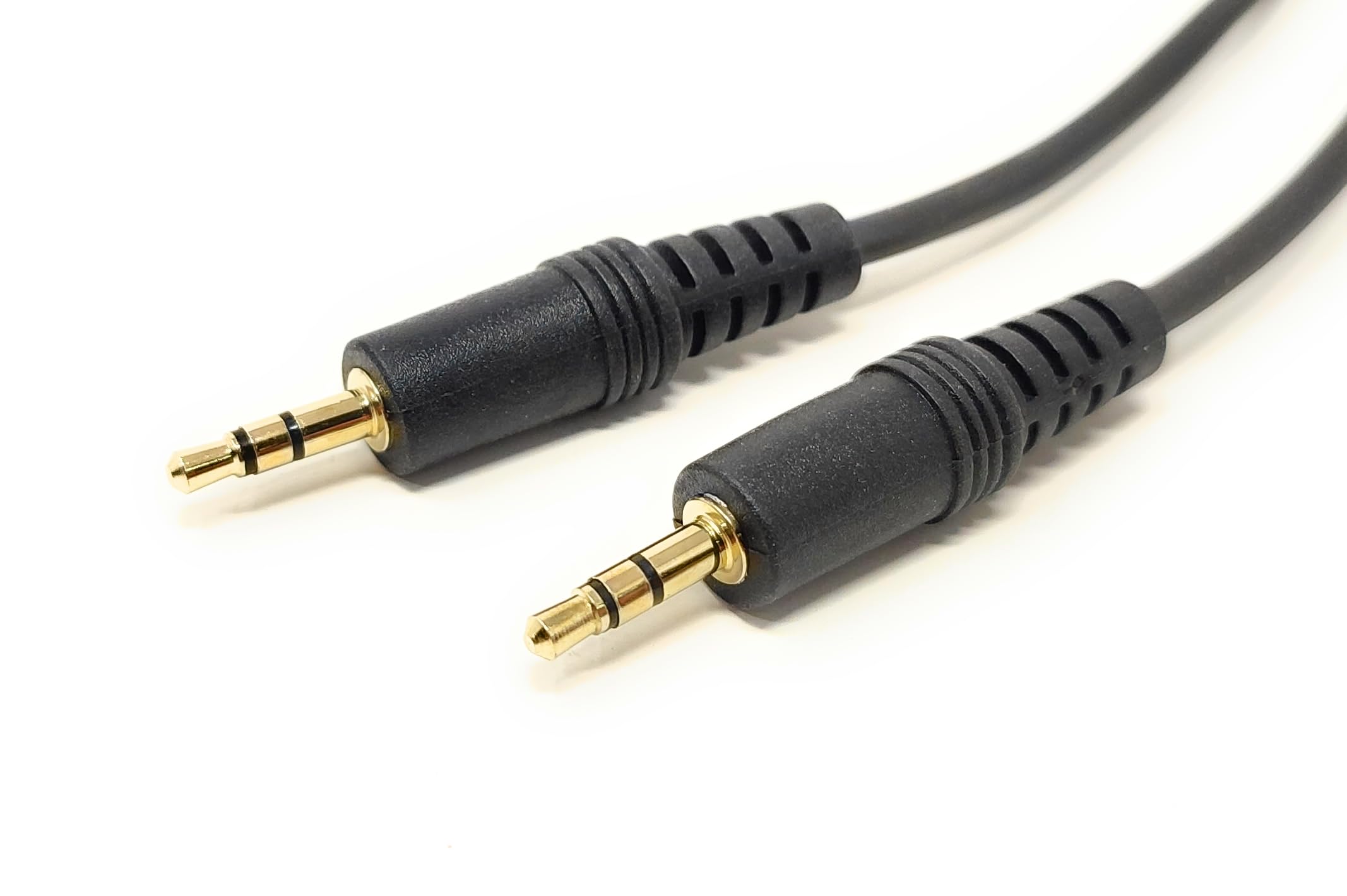 3m 3.5mm to 3.5mm Audio Cable Mini Jack Male to Male Stereo AUX Auxiliary TRS Lead Compatible with Headphone, Phone - Image 2