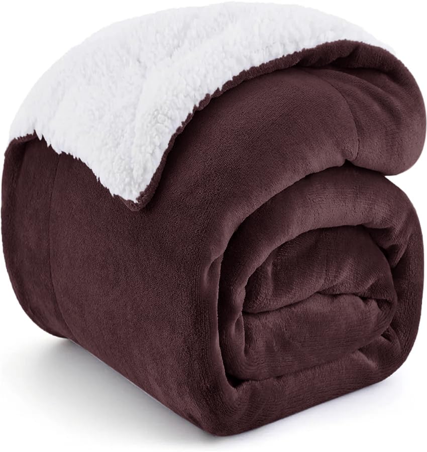 UYEESE Sherpa Fleece Throw Blanket Chocolate - Double/Twin Size 60" x 80"(152cm x 203cm) Warm Reversible Blanket for Bed and Couch