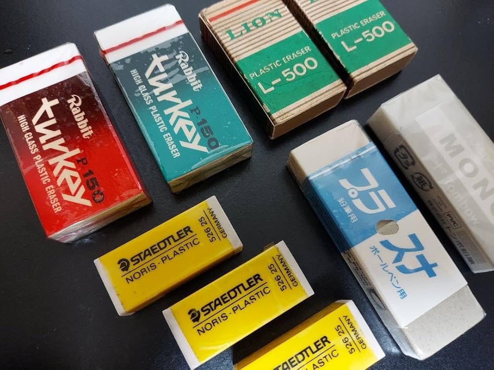 Amazon | 昭和レトロ消しゴム セットと、トンボ鉛筆 mono